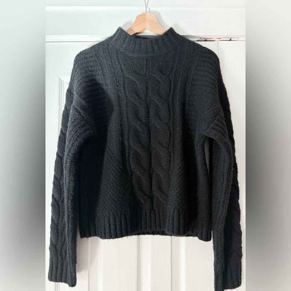 Treasure & Bond Black Cable Knit Sweater Size‎ Small Cotton Blend NWT